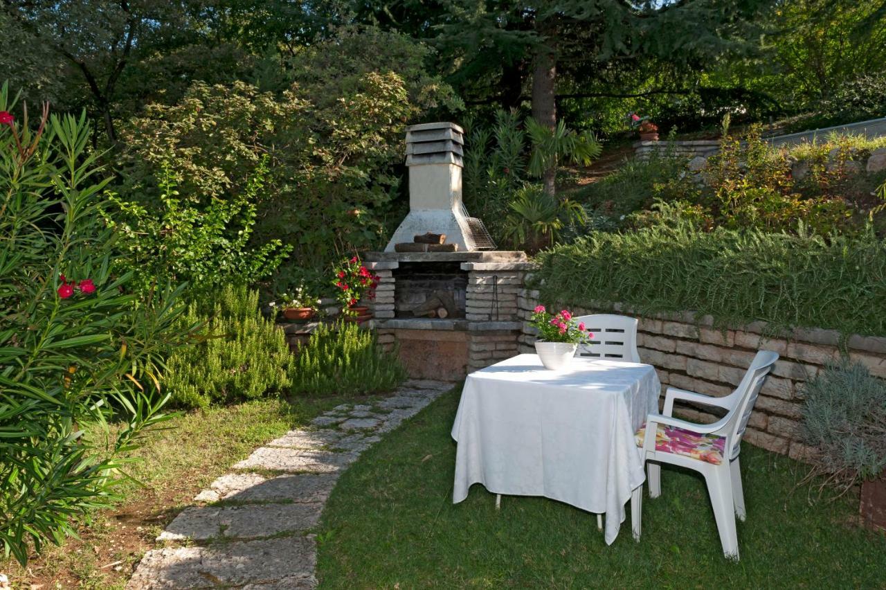 Вілла Casa Fellini Сан-Дзено-ді-Монтанья Екстер'єр фото
