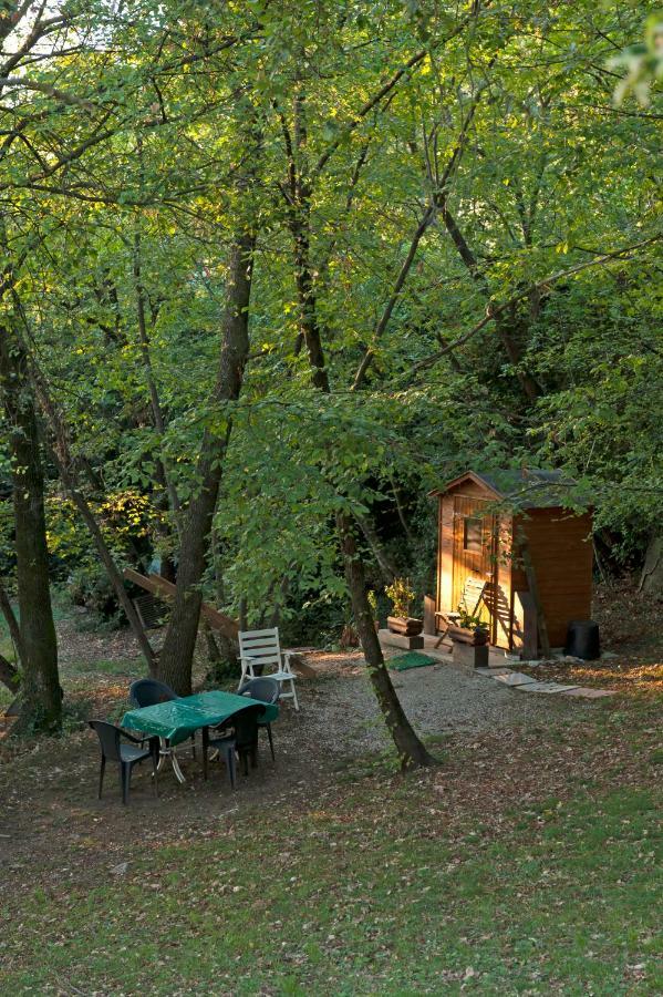 Вілла Casa Fellini Сан-Дзено-ді-Монтанья Екстер'єр фото